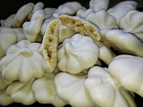Meringhe Vegane con Zucchero Integrale